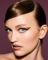 Fine Linez Lash Line-Enhancing Eyeliner — In Big Truffle